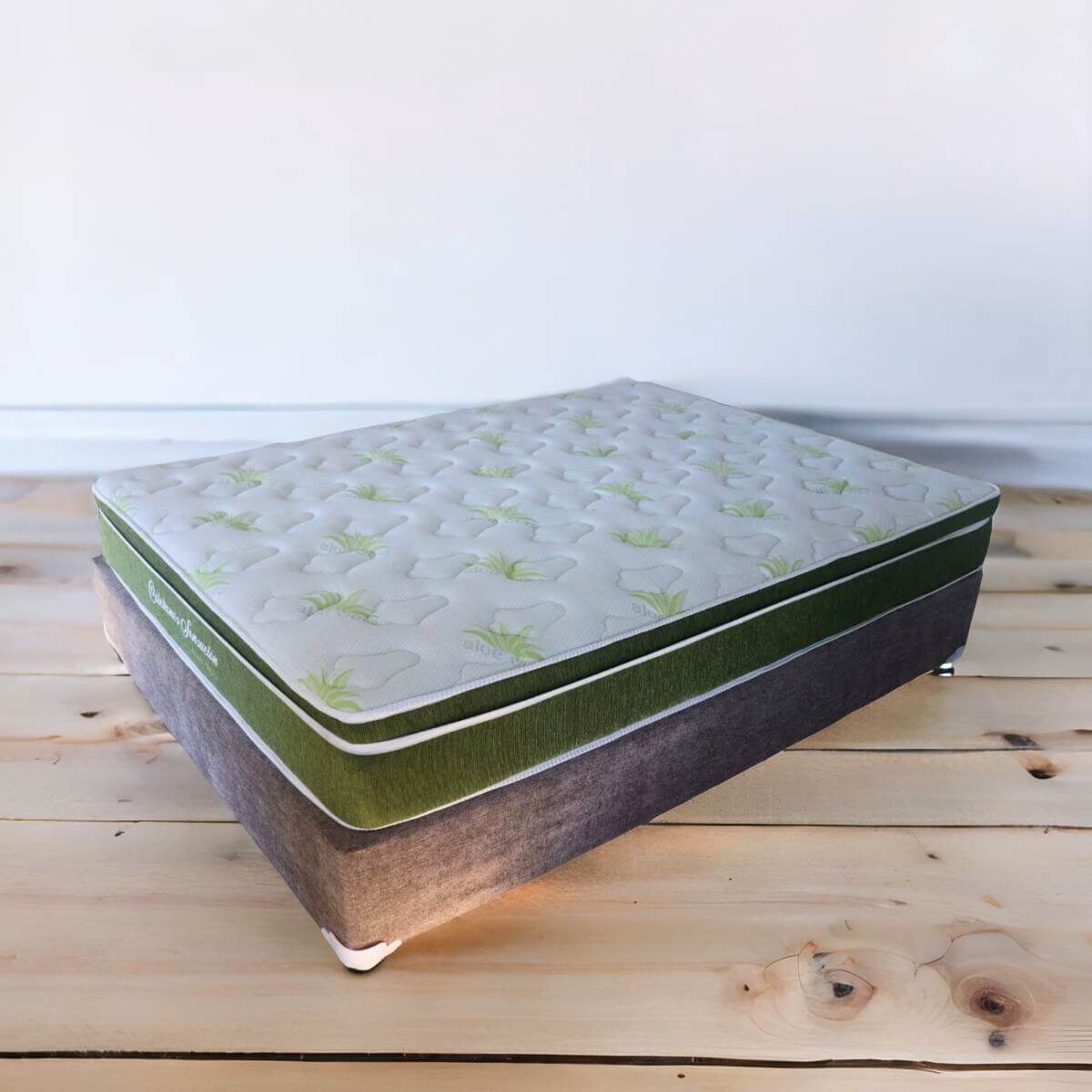 Set de Base y Colchón Matrimonial Aloe