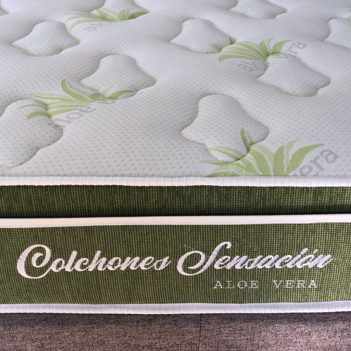 Set de Base y Colchón Matrimonial Aloe